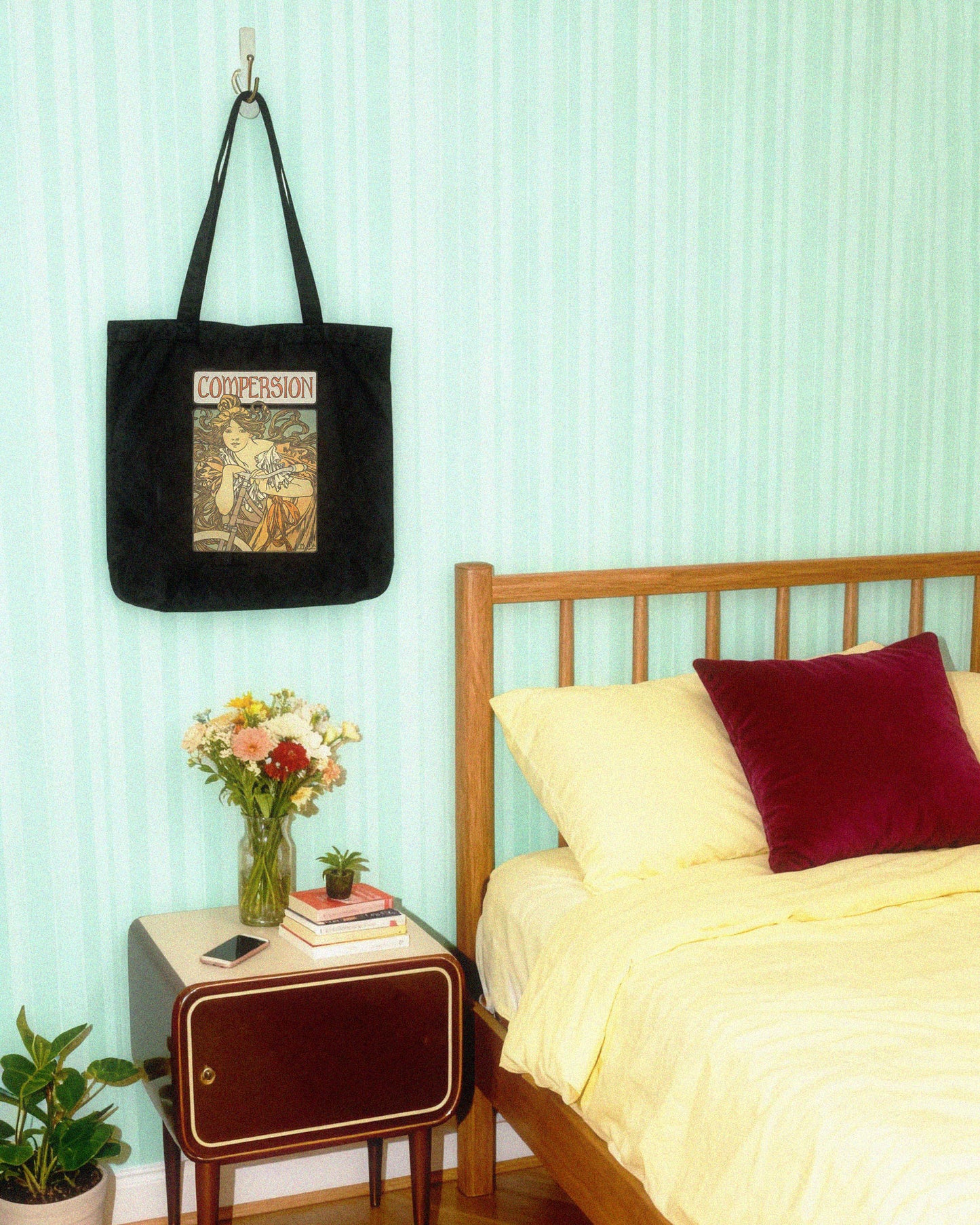 Vintage Compersion Eco Tote Bag – Art Nouveau Polyamory Design for Ethical Non-Monogamy