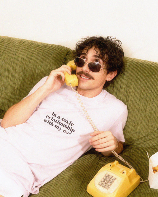 Toxic Relationship Cat T-Shirt – Sarcastic Quote Tee for Cat Lovers