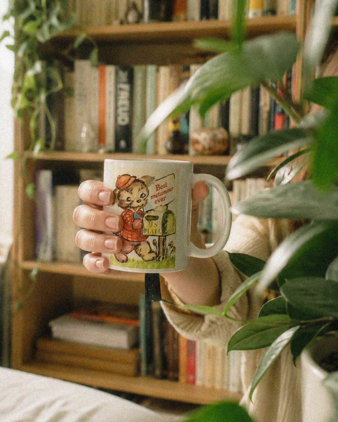 Best Metamour Ever Mug – Vintage Polyamory Gift Coffee Cup