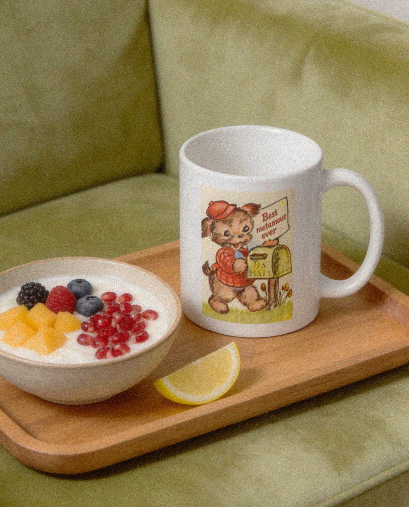 Best Metamour Ever Mug – Vintage Polyamory Gift Coffee Cup