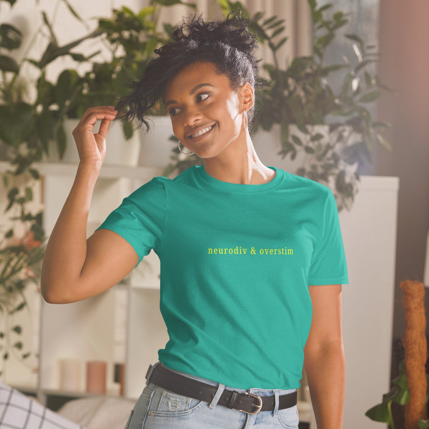Neurodiv & Overstim T-Shirt – Minimalist Empowerment Tee for Neurodivergent Pride