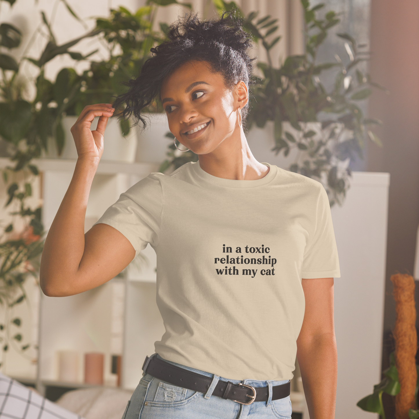 Toxic Relationship Cat T-Shirt – Sarcastic Quote Tee for Cat Lovers