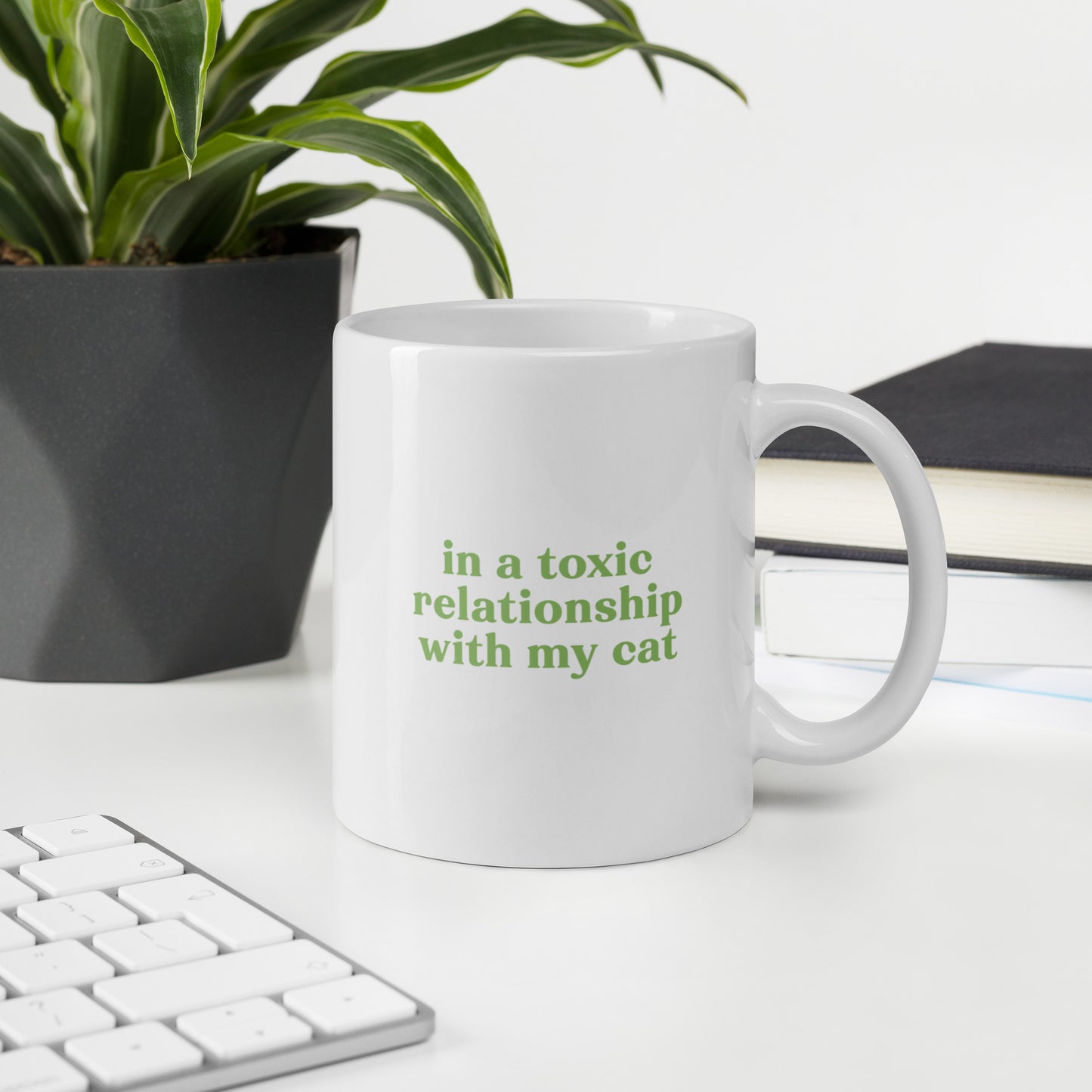 Toxic Relationship Cat Mug – Sarcastic Humor Coffee Cup for Cat People